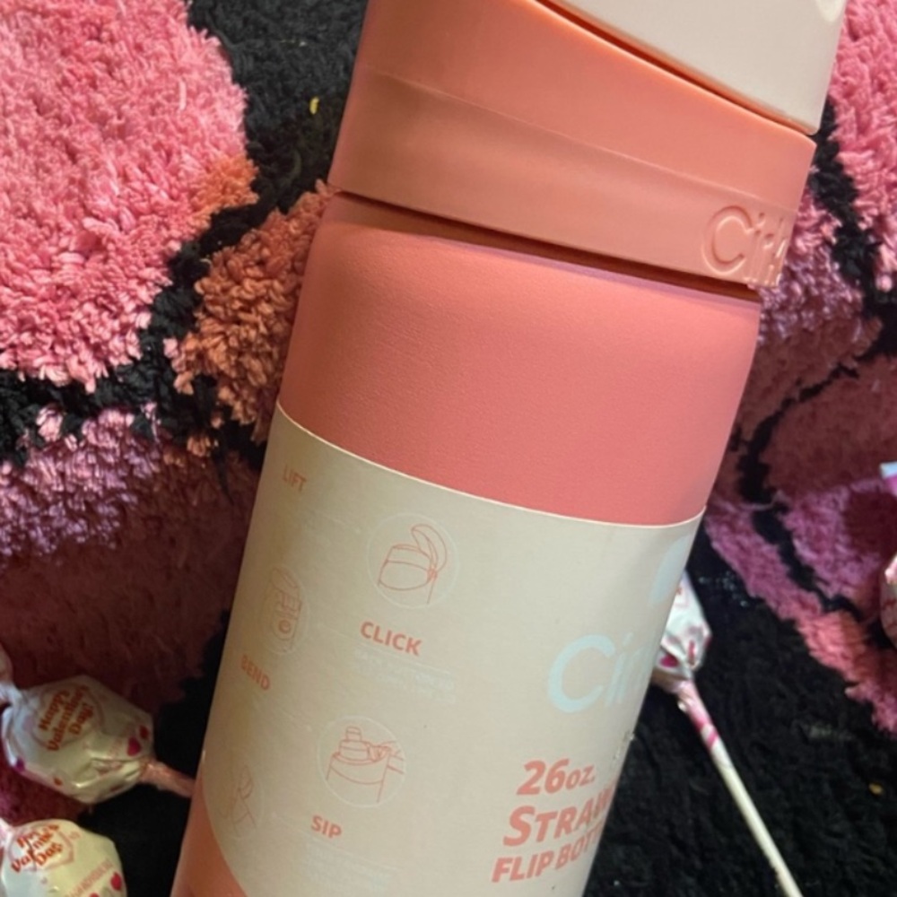 Charmed Pink Cylinder Accessory